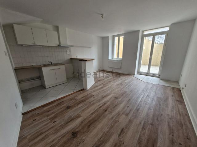 Appartement location à Ville, Condrieu