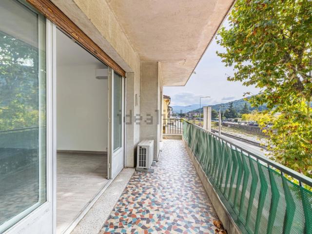Appartement vente à Saint-Roch, Contes