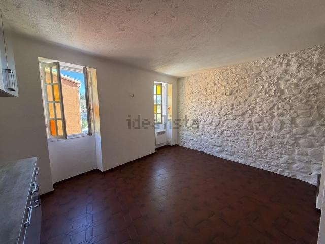 Appartement vente à Saint-Roch, Contes