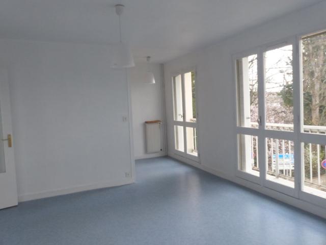 Appartement location à Villemoison, Saint-Père