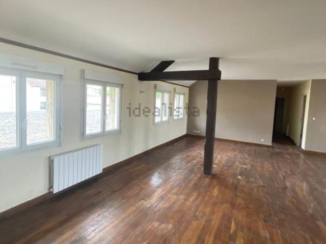 Appartement location à Cosne-sur-Loire, Cosne-Cours-sur-Loire