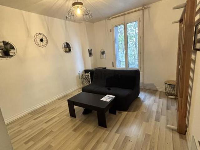 Appartement location à Faubourg de l'Arche, Courbevoie