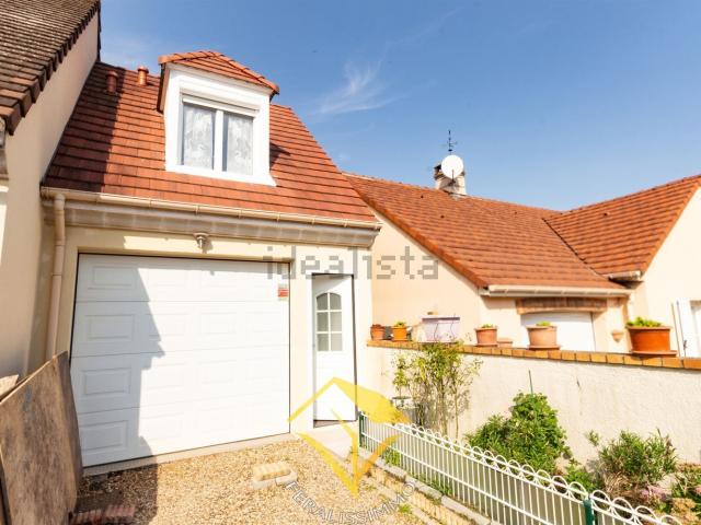Appartement location à Le Village, Courdimanche