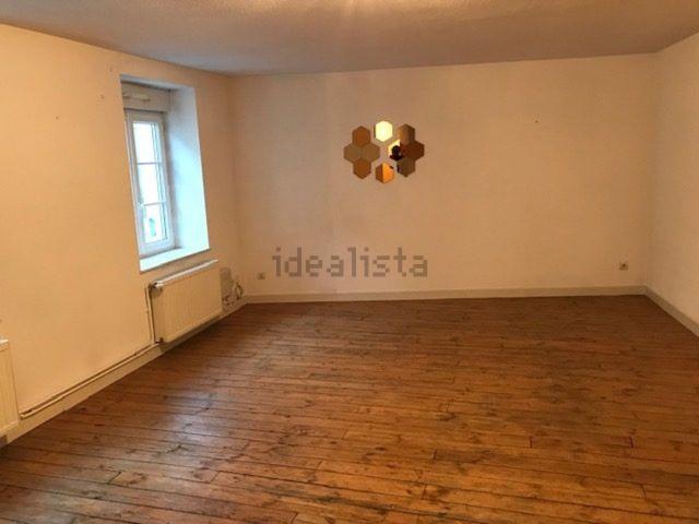 Appartement location à Cours-la-Ville, Cours