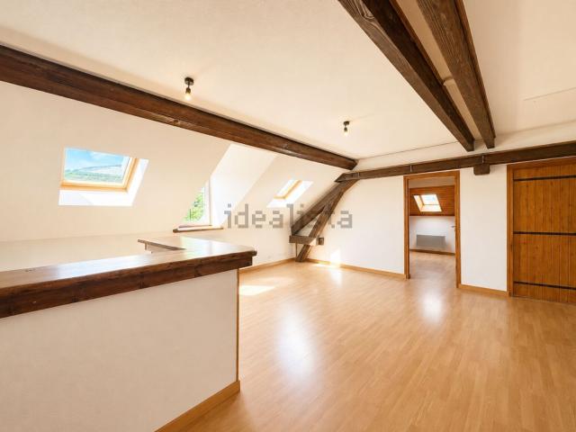 Appartement vente à Courtefontaine