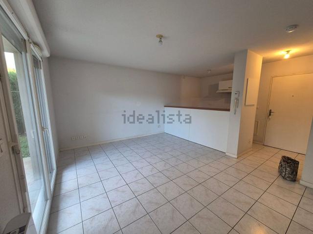 Appartement location à Parc d'Activités d'Eygreteau 1, Coutras