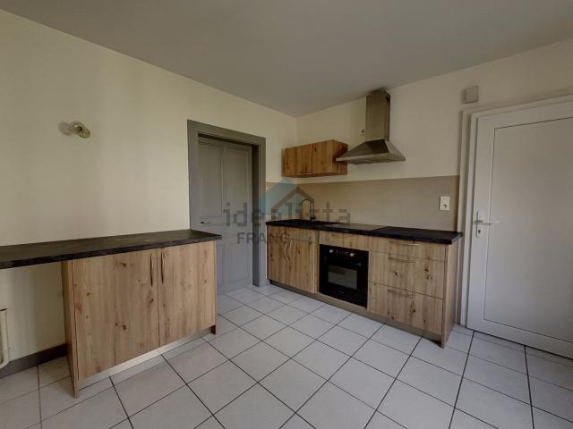 Appartement vente à Cité de la Nitrière, Damprichard