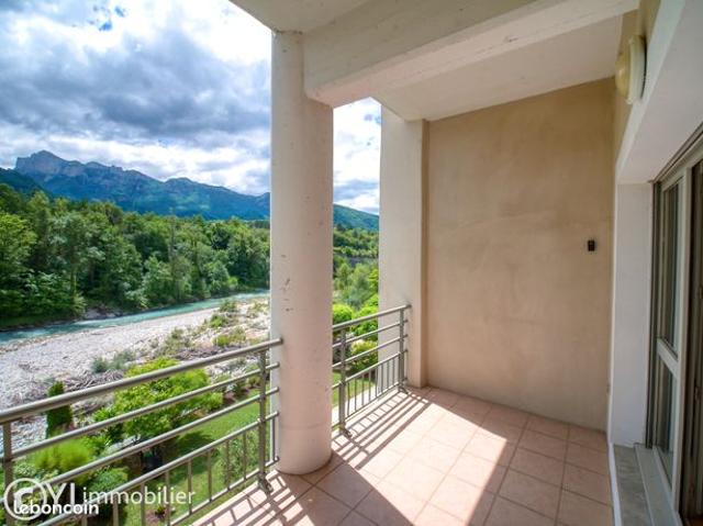 Appartement vente à Libourne, Saillans