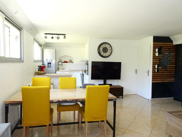 Appartement vente à Arrondissement de Toulon, Hyères