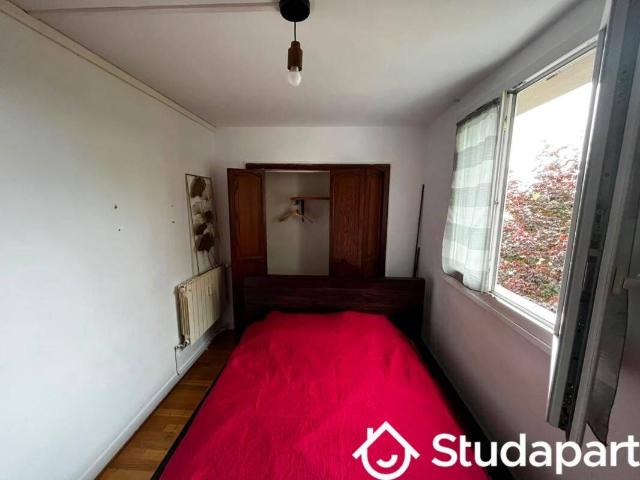 Studio location à Étampes, Essonne