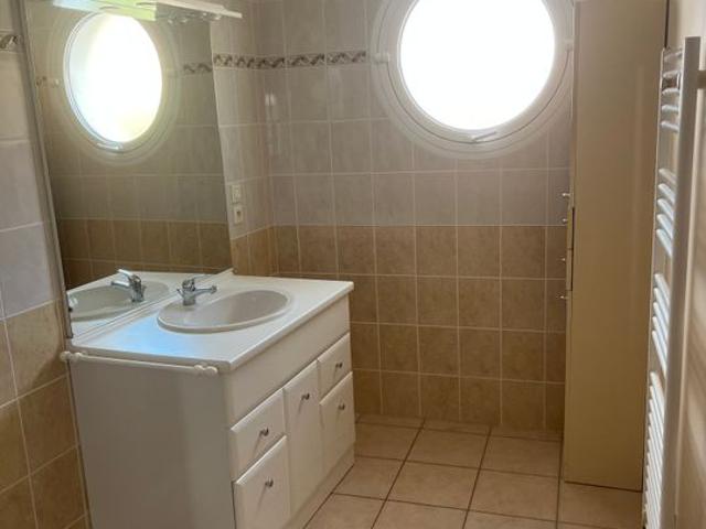 Appartement location à La Frairie, Renaison