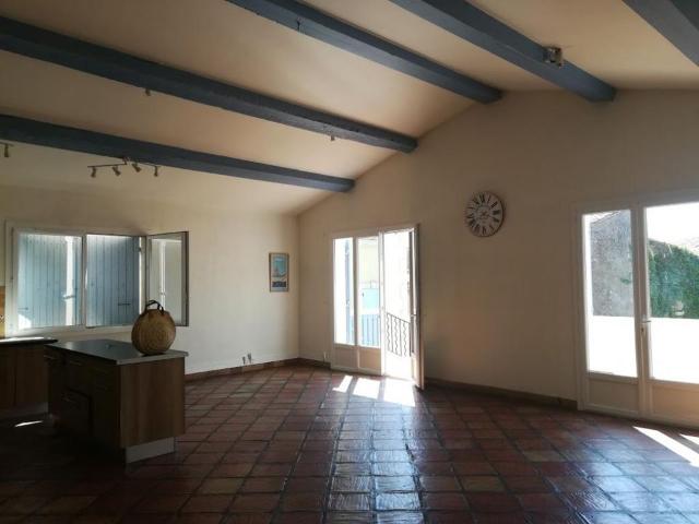 Appartement location à Arles, Aureille