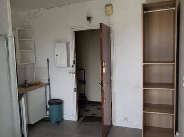 Studio location à Résidence de la Croix Blanche, Châtenay-Malabry