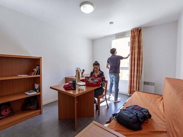 Studio location à Centre-ville, Ivry-sur-Seine