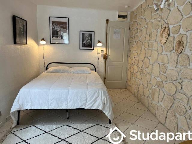 Studio location à Vieille Ville, Antibes