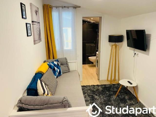 Studio location à Vieille Ville, Antibes