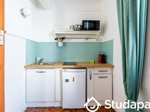 Studio location à Hôtel de Ville, Marseille