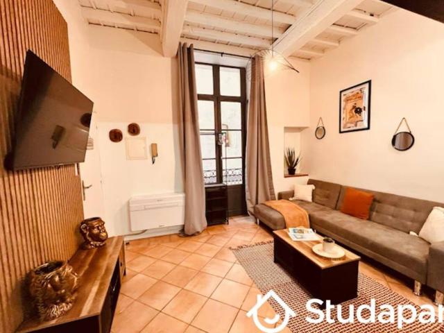 Studio location à Écusson, Nîmes