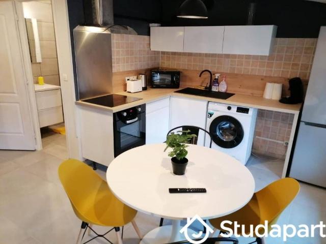 Studio location à Parc Chabaud, Montélimar
