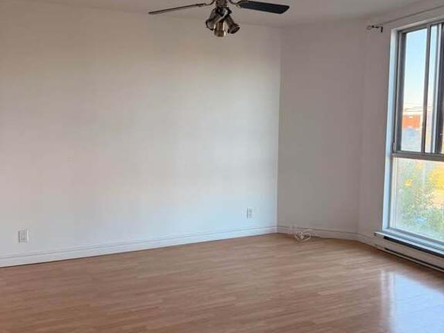 Apartment for rent in Hull, Gatineau