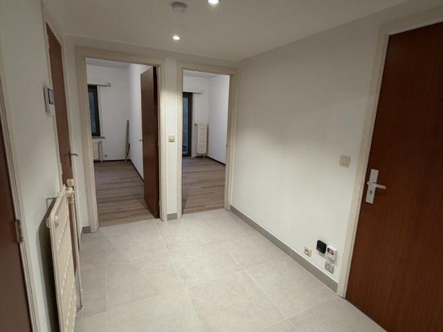 Appartement location à Molenbeek-Saint-Jean - Sint-Jans-Molenbeek, Brussel-Hoofdstad - Bruxelles-Capitale