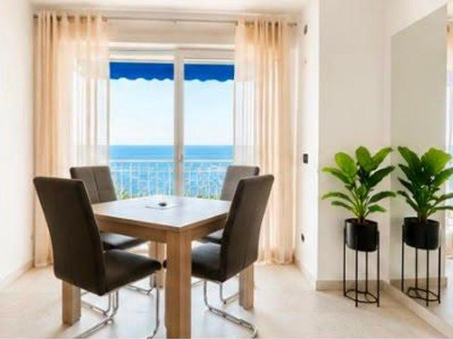 Appartement vente à Carnolès, Roquebrune-Cap-Martin