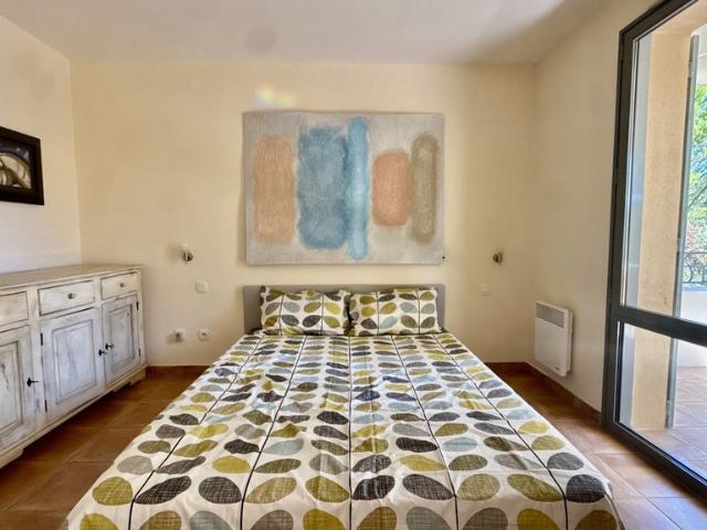 Appartement vente à Saumane-de-Vaucluse, Vaucluse