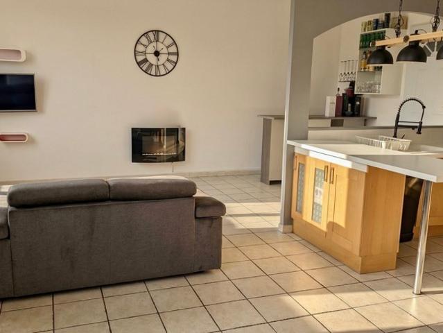 Appartement vente à Bellefontaine, Saint-Clair-de-la-Tour