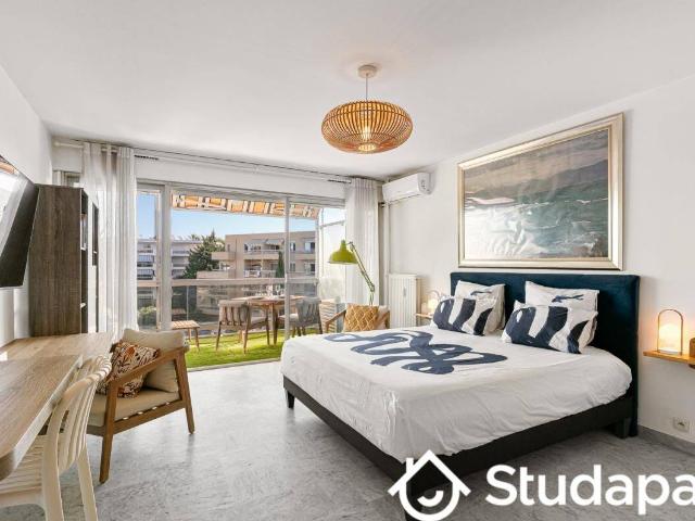 Studio location à Cap d'Antibes, Antibes