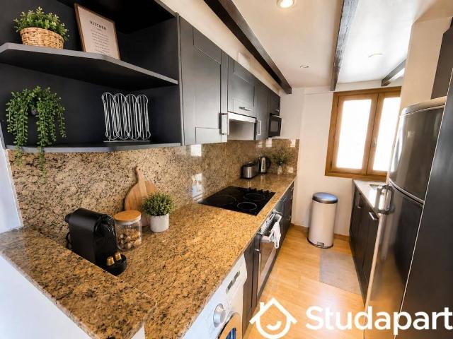 Studio location à Vieille Ville, Antibes