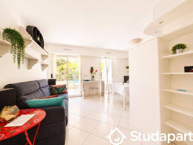 Studio location à Garavan, Menton