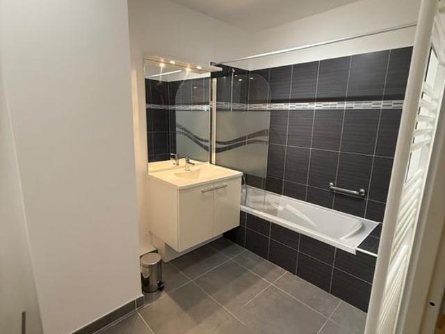 Appartement location à Arrondissement de Toulon, Ollioules