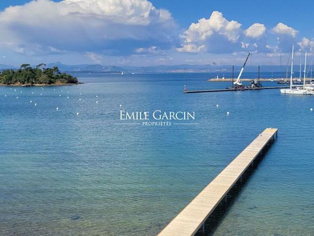 Appartement vente à Arrondissement de Toulon, Hyères