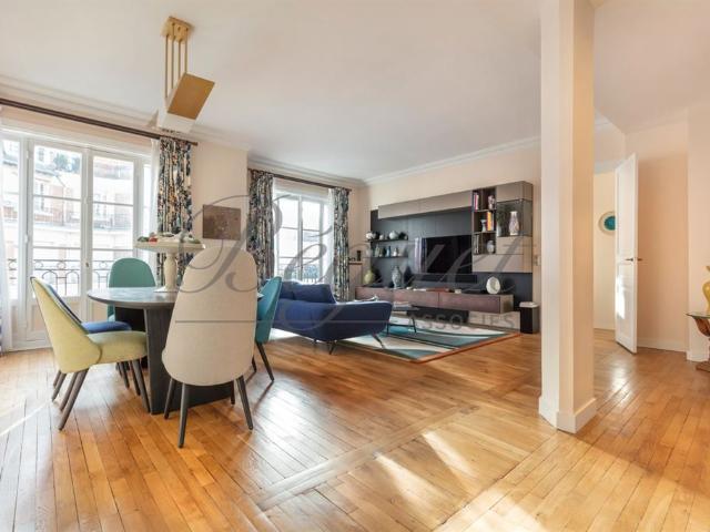 Appartement vente à Paris, Île-de-France
