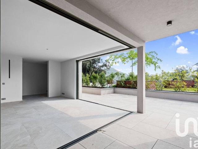 Appartement vente à Arrondissement de Draguignan, Les Adrets-de-l'estérel