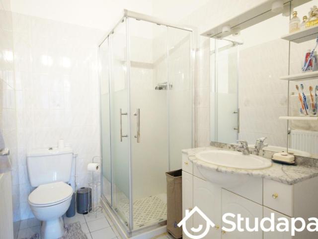 Appartement location à France métropolitaine, Courbevoie