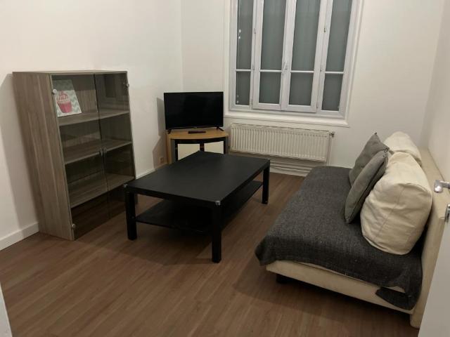 Appartement location à France métropolitaine, Courbevoie