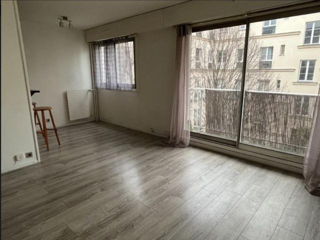 Appartement location à Paris 18e Arrondissement, Paris