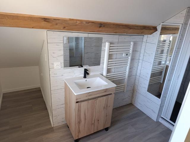 Appartement location à Les Plaines-ouest, Le Coteau