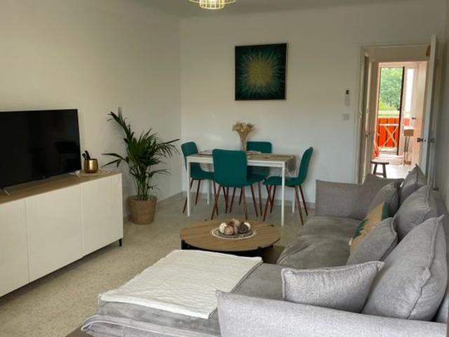 Appartement location à Arrondissement de Draguignan, Saint-raphaël