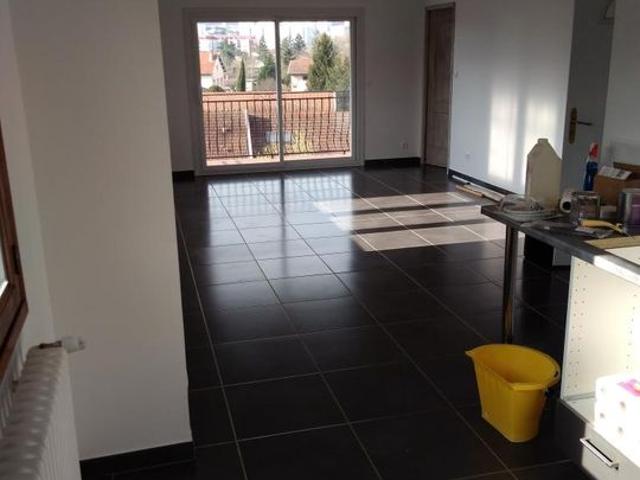 Appartement location à Les Arboras, Grigny-sur-Rhône