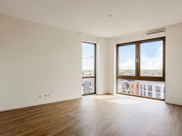 Appartement te huur in Holland Park, Diemen