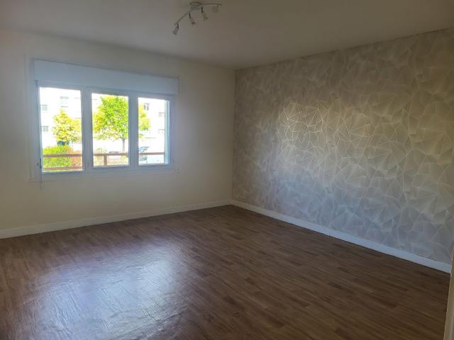 Appartement location à Zone Industrielle de la Pillardière, Sully-sur-Loire