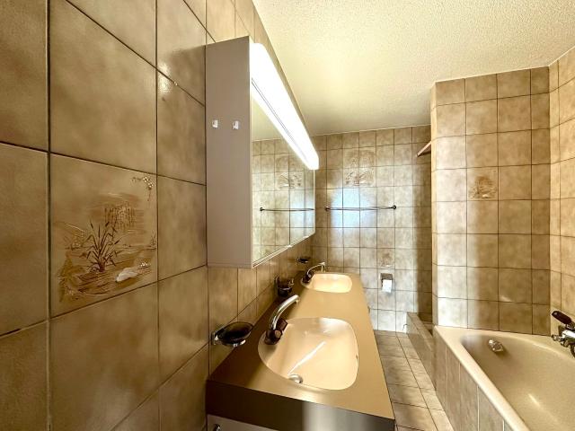 Apartment kaufen in Moutier, Bern