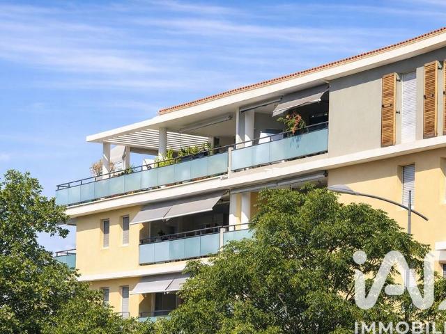 Appartement vente à Arrondissement de Draguignan, Saint-raphaël
