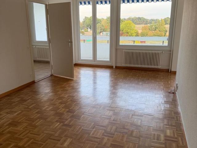 Apartment mieten in Gennecy, Avully