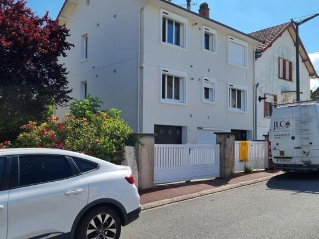 Appartement location à Les Chorles, Néris-les-Bains