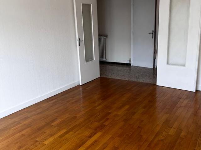 Appartement location à Saint-Étienne, Saint-etienne