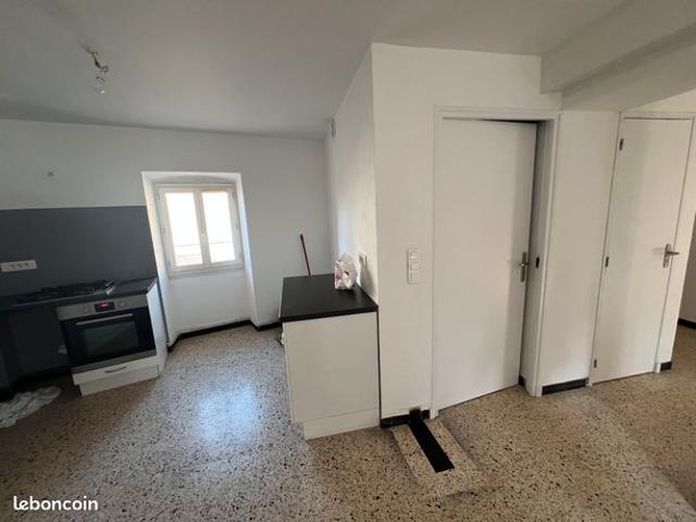 Appartement vente à Aix-en-Provence, Eyguières