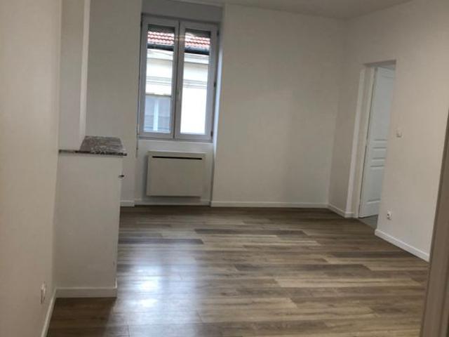 Appartement location à Saint-Étienne, Saint-etienne